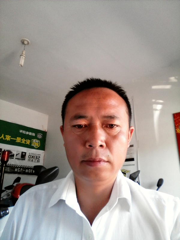 左手的第一张照片--闽清相亲服务中心