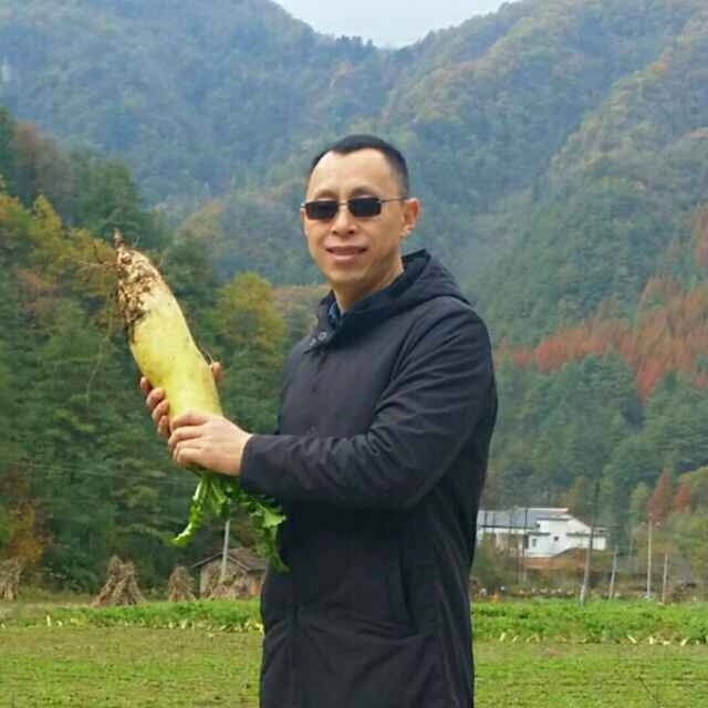墨迹男的第一张照片--闽清相亲服务中心