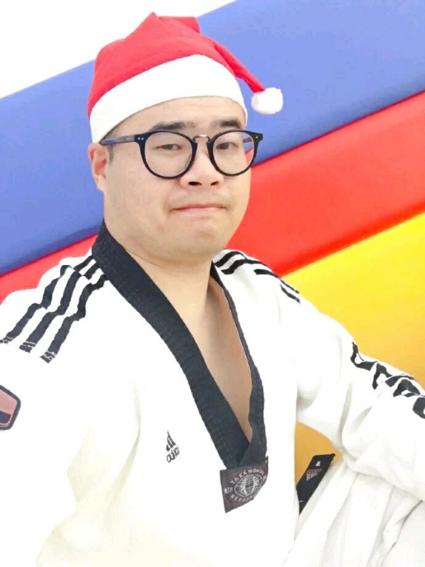 何当重相见的第一张照片--闽清相亲服务中心