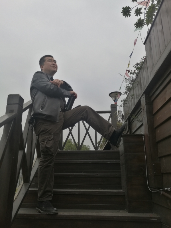 孤单背影的第一张照片--闽清相亲服务中心