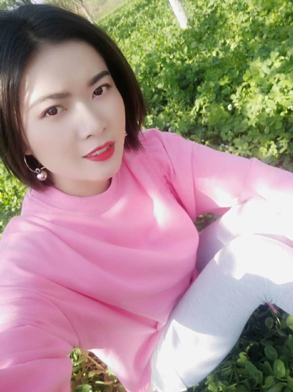 寻找幸福的第一张照片--闽清相亲服务中心
