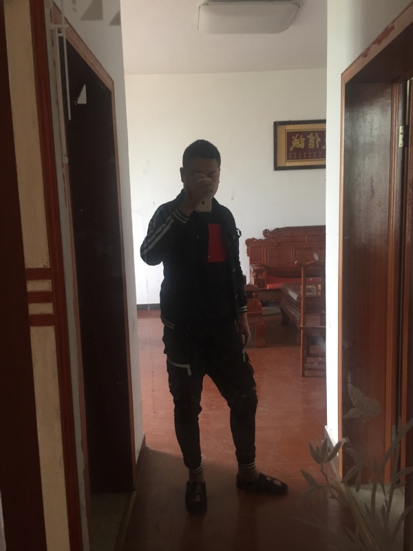 MC无所畏惧的第一张照片--闽清相亲服务中心
