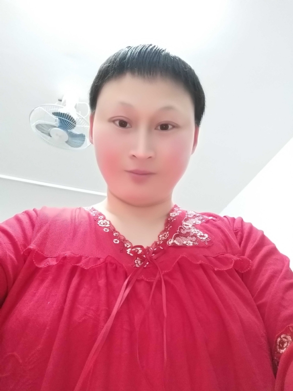 彩虹姐姐永不言弃的第一张照片--闽清相亲服务中心