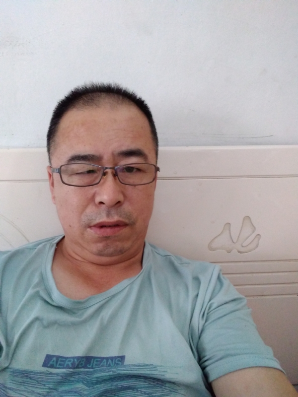 大叔的第一张照片--闽清相亲服务中心