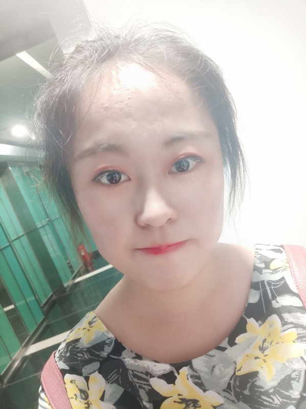 小花伞的第一张照片--闽清相亲服务中心