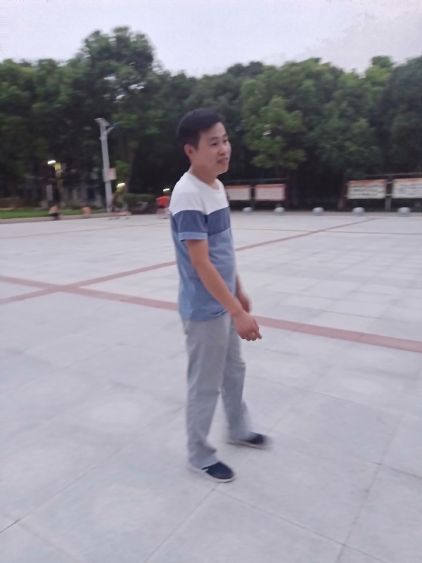 一笑的第一张照片--闽清相亲服务中心