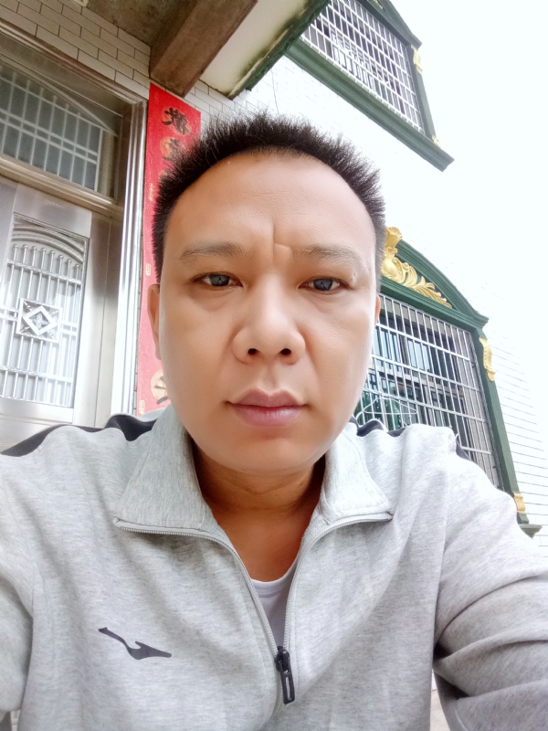 随缘的第一张照片--闽清相亲服务中心