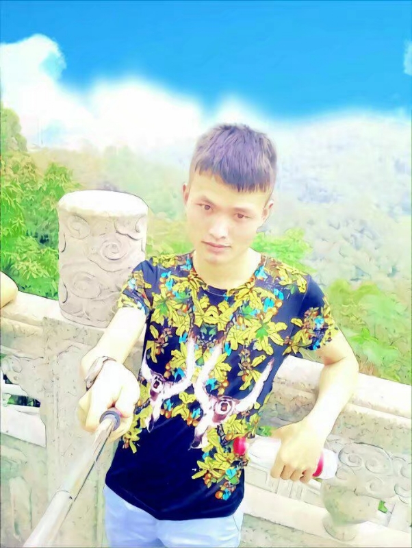 孤独王者元首的第一张照片--闽清相亲服务中心