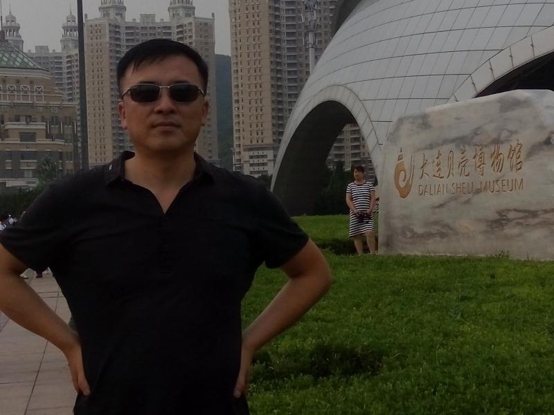 豁达的第一张照片--闽清相亲服务中心