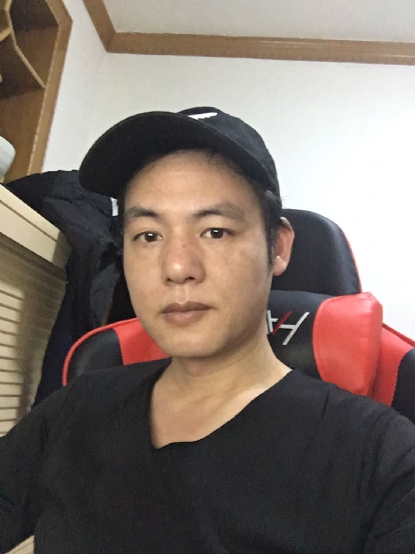 扛枪打鸟的第一张照片--闽清相亲服务中心