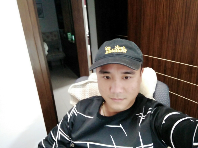 坚持我爱的第一张照片--闽清相亲服务中心