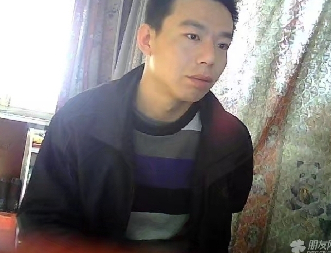 向钱奔跑的第一张照片--闽清相亲服务中心
