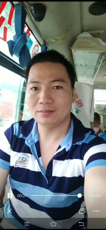 恋人未满的第一张照片--闽清相亲服务中心