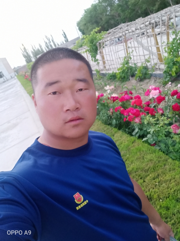 奋斗中的青春最美丽的第一张照片--闽清相亲服务中心