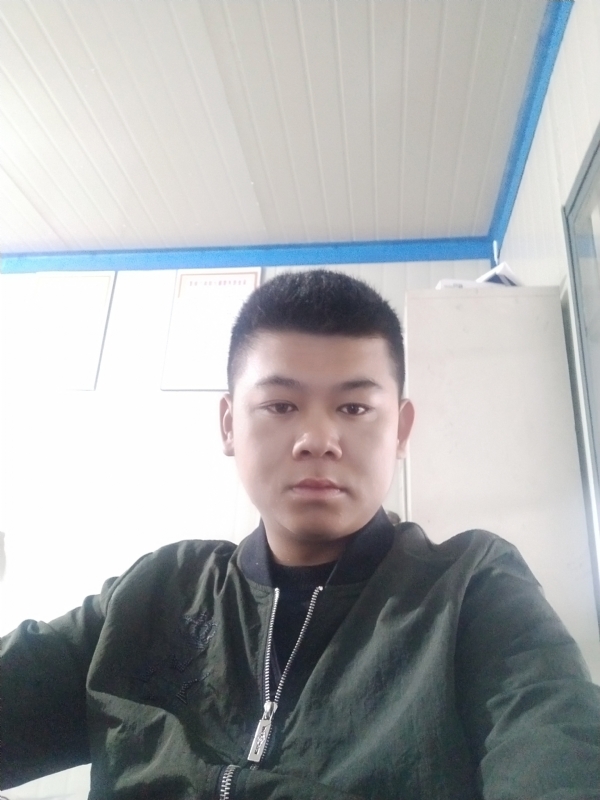少校的第一张照片--闽清相亲服务中心