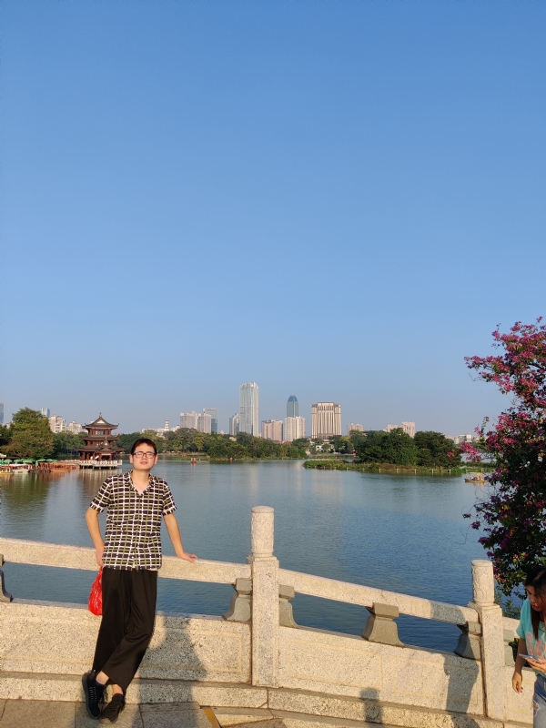 萍水相逢晏的第一张照片--闽清相亲服务中心