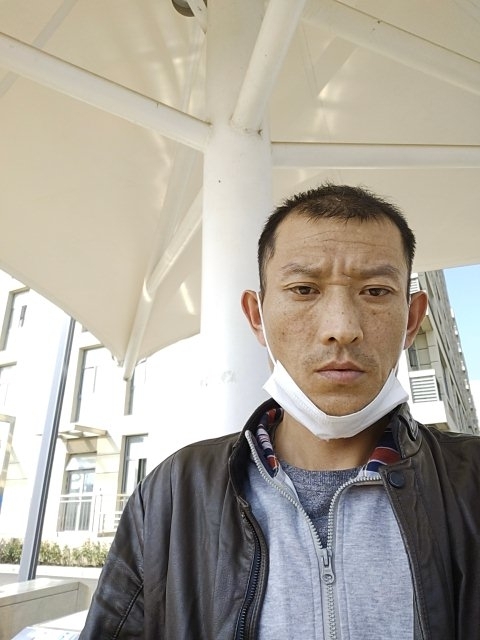 孤狼的第一张照片--闽清相亲服务中心