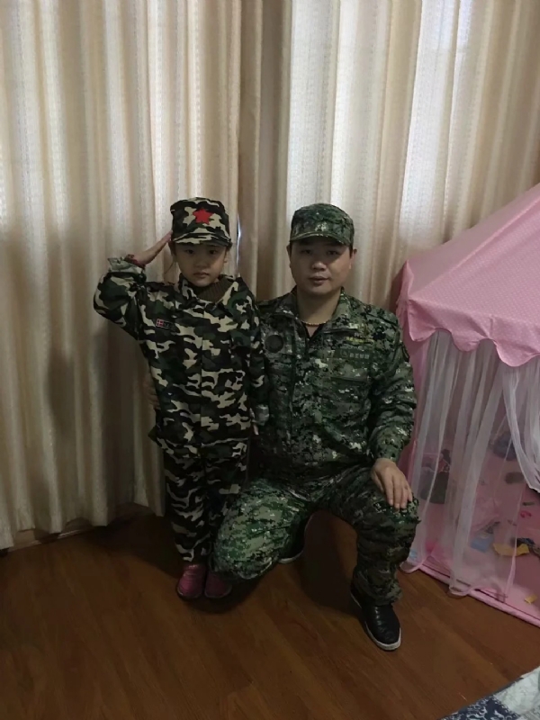 俗人的第一张照片--闽清相亲服务中心