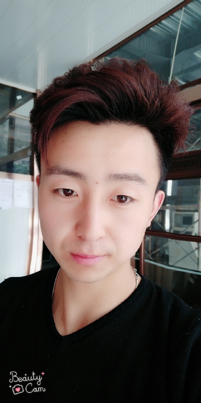 拼命微笑的第三张照片--闽清相亲服务中心