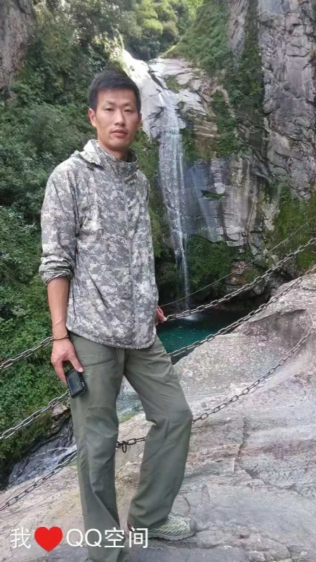 陌颜的第一张照片--闽清相亲服务中心