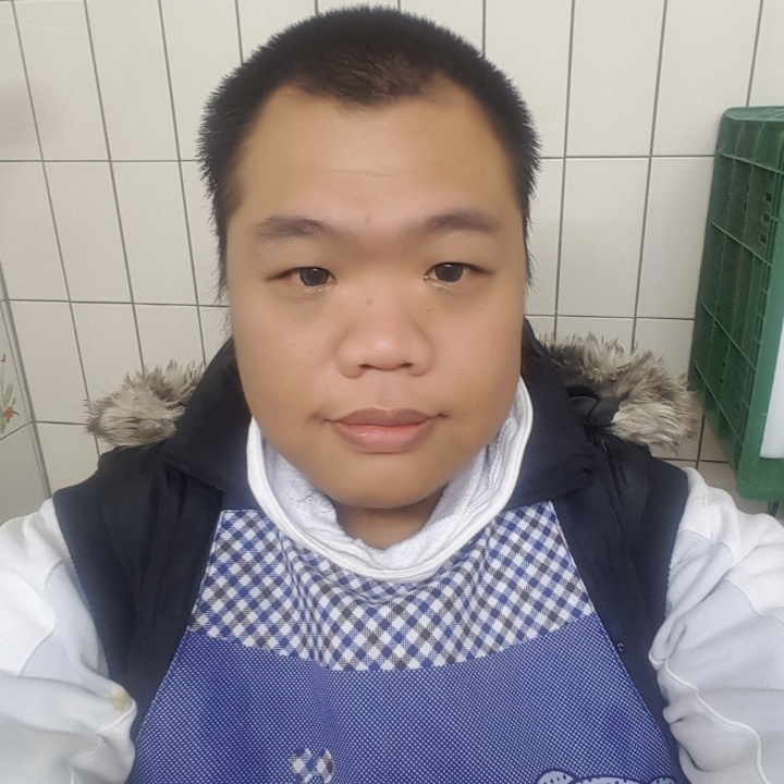 黑熊的第一张照片--闽清相亲服务中心