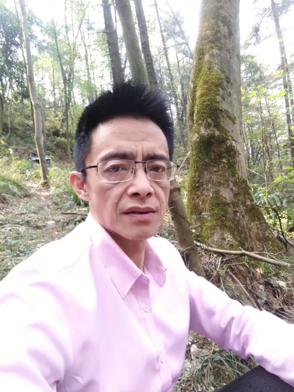 吴彬的第一张照片--闽清相亲服务中心