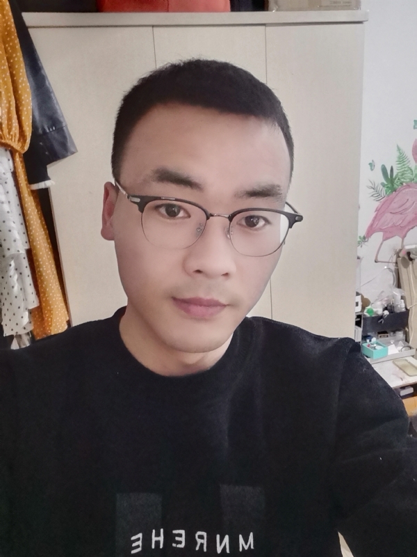 寻一个人的第一张照片--闽清相亲服务中心