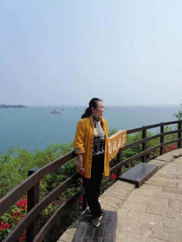 曦若半秋的第一张照片--闽清相亲服务中心