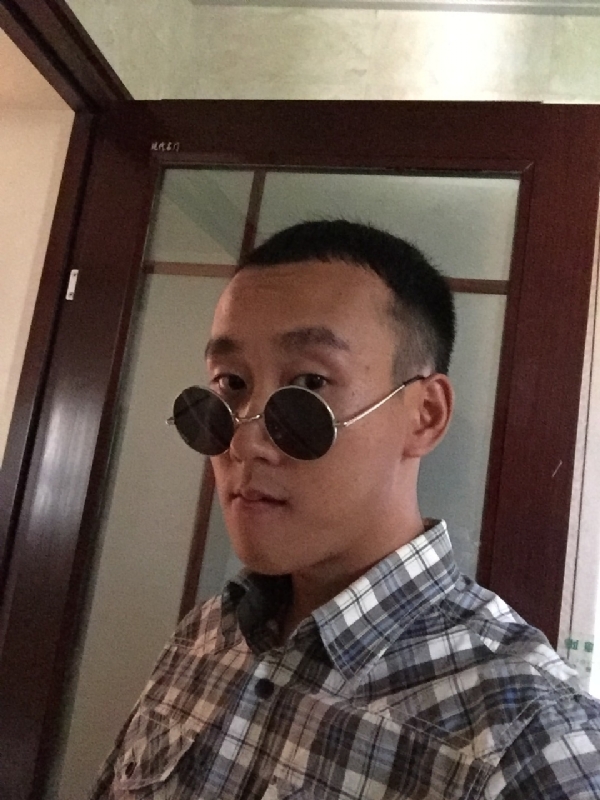 悲喜的第一张照片--闽清相亲服务中心