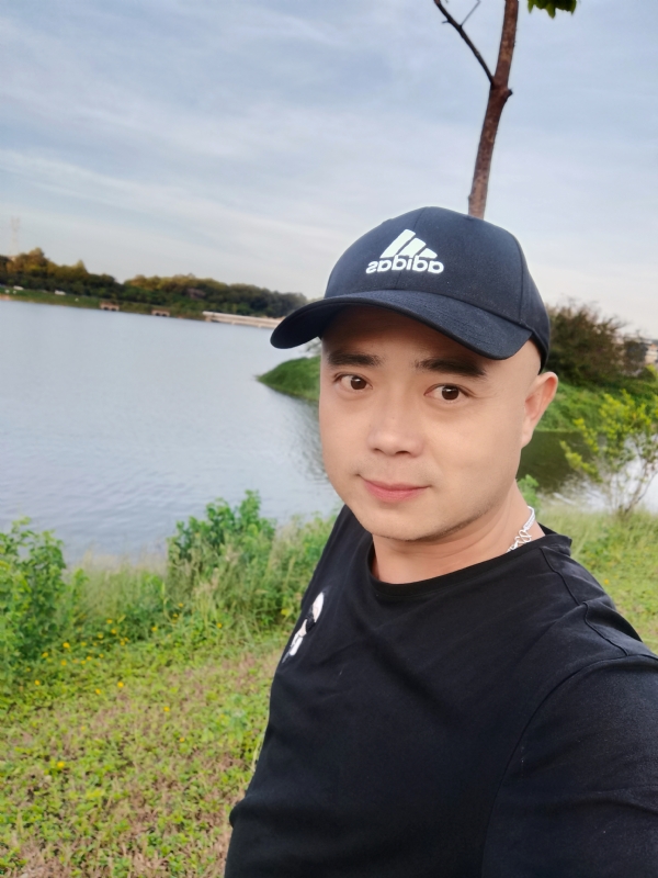 石头哥的第一张照片--闽清相亲服务中心