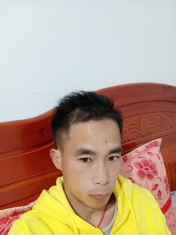 小biu崽的第一张照片--闽清相亲服务中心
