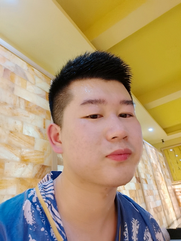 六月与阿十二的第一张照片--闽清相亲服务中心