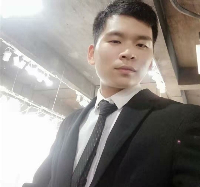 凌晨三点三分的第三张照片--闽清相亲服务中心