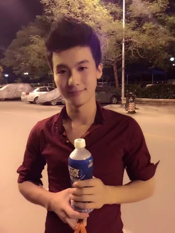 皮特王的第三张照片--闽清相亲服务中心