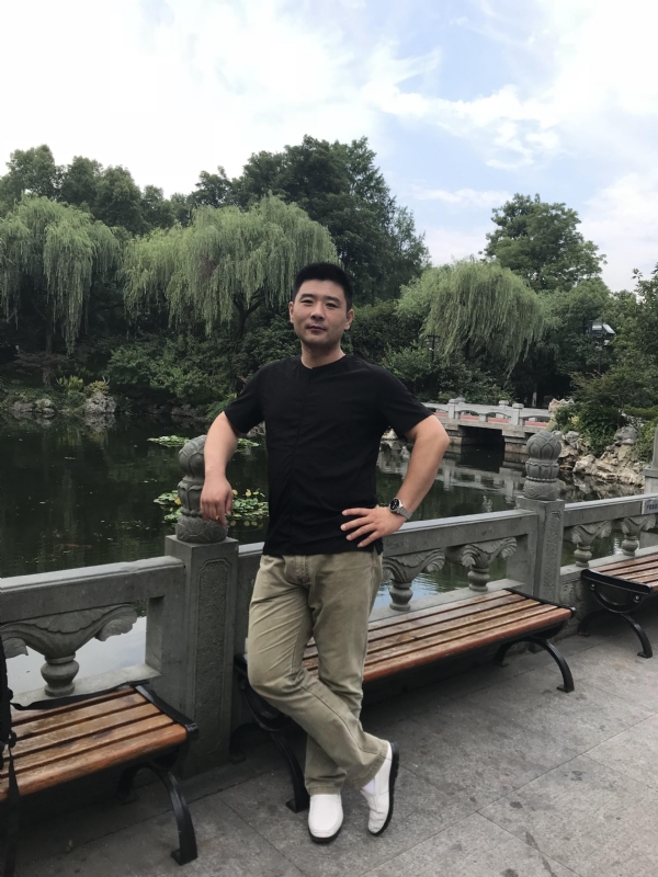 未来可期的第一张照片--闽清相亲服务中心