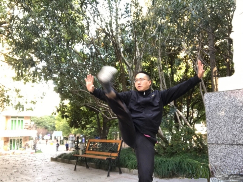 自故深情好受伤的第三张照片--闽清相亲服务中心