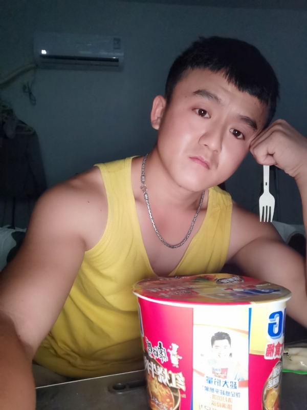 飞飞的第三张照片--闽清相亲服务中心