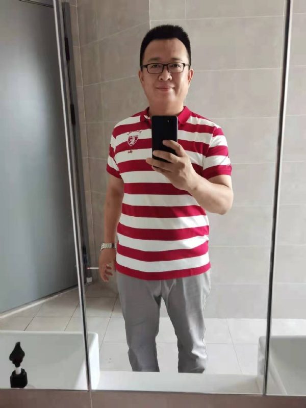行走的打桩机的第一张照片--闽清相亲服务中心