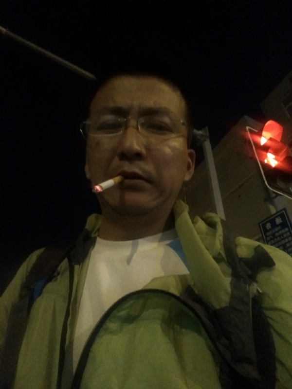 认真的生活的第一张照片--闽清相亲服务中心