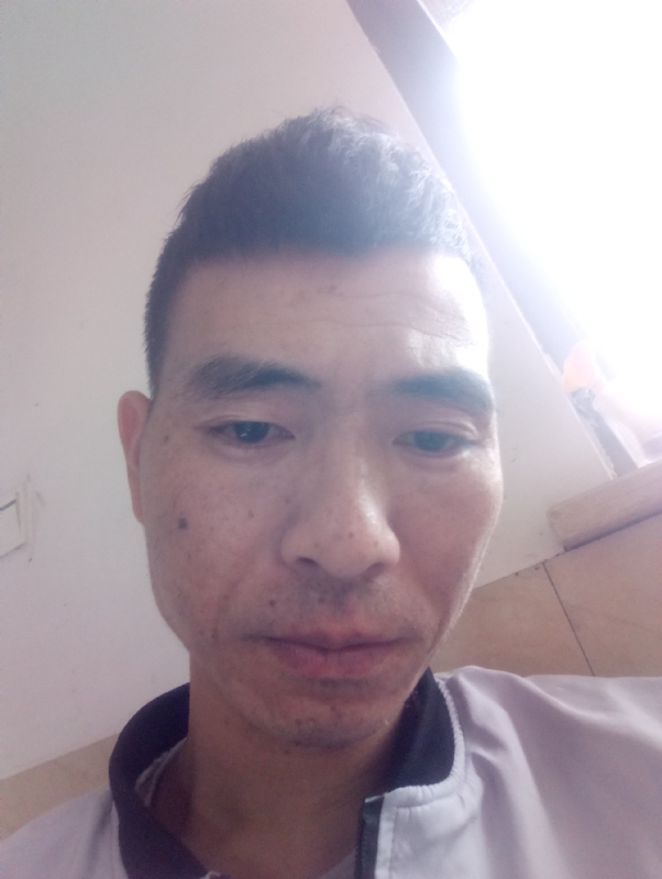 想你的夜的第一张照片--闽清相亲服务中心