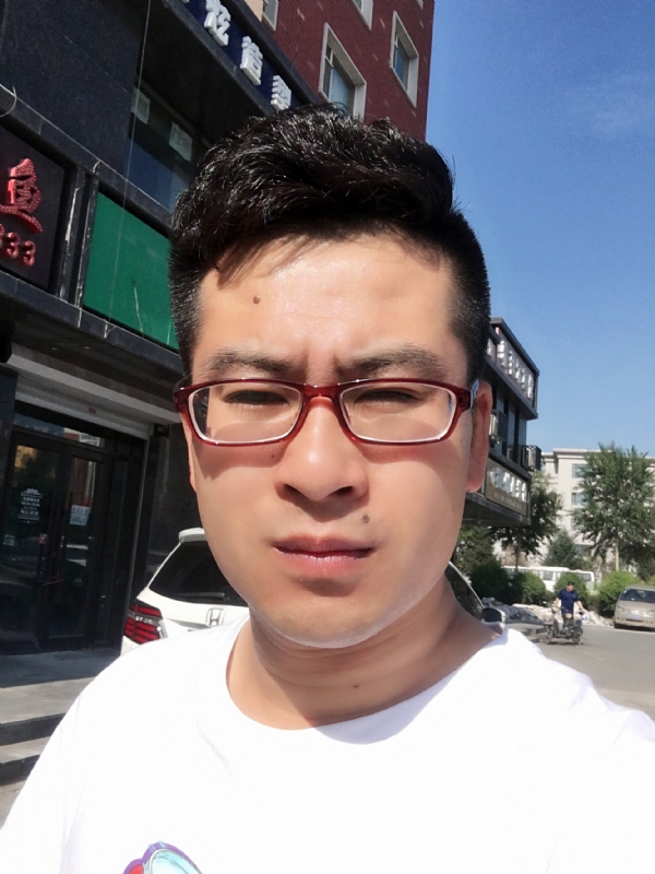 AA首席的第一张照片--闽清相亲服务中心