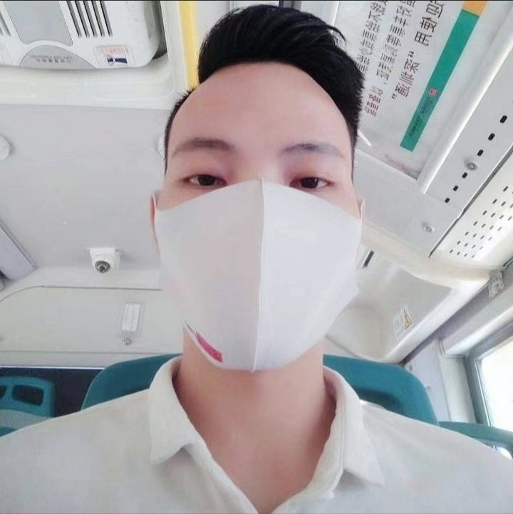 摆渡者的第一张照片--闽清相亲服务中心