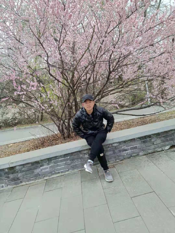 寻找幸福的第一张照片--闽清相亲服务中心
