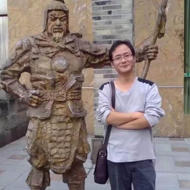 孤狼的第三张照片--闽清相亲服务中心