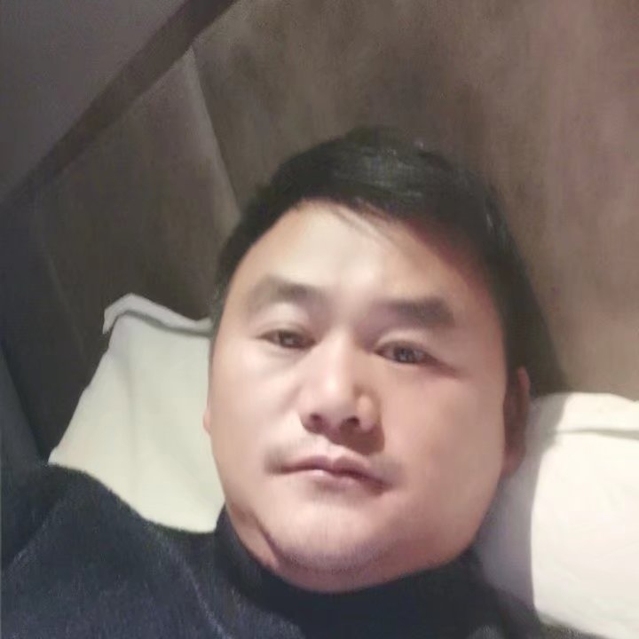 奔跑的第四张照片--闽清相亲服务中心