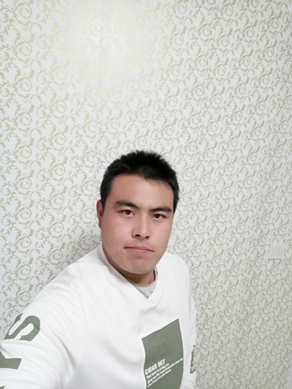 看草莓在跳舞的第一张照片--闽清相亲服务中心