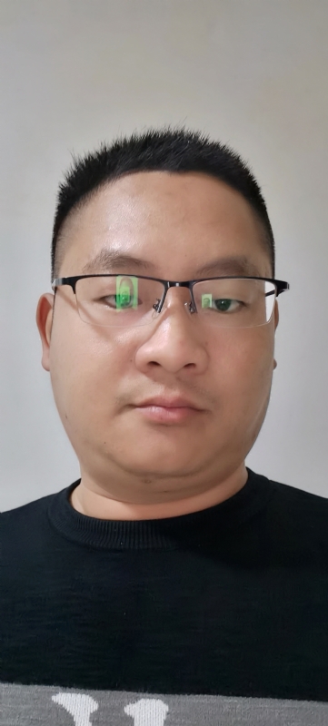 龙逍遥的第一张照片--闽清相亲服务中心