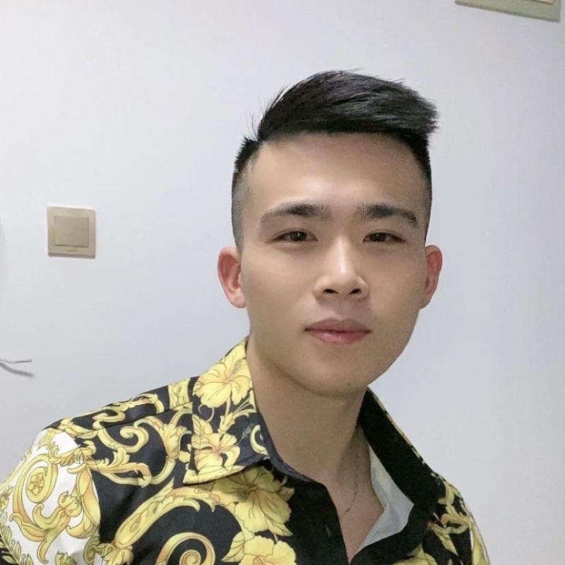 迷彩冲锋衣的第一张照片--闽清相亲服务中心