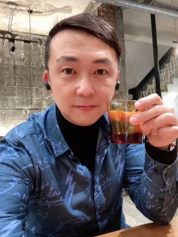 陈道明的第二张照片--闽清相亲服务中心