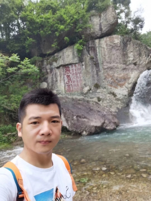愿得一人心的第一张照片--闽清相亲服务中心